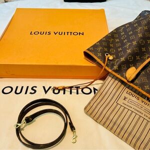 Vintage Louis Vuitton NeverFull Bag